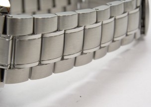 オメガ スピードマスタートリプルカレンダー 修理後のブレスレット