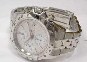 チューダー クロノタイム ナナメから