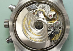 IWC メカニカルフリーガースピットファイアクロノ ぱっと見はそれなりに綺麗な内装
