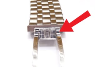 IWC パイロット・ウォッチ・クロノグラフ バックルカバーと反対側の端です