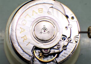 ブルガリ ブルガリ・ブルガリ ムーブメントはCal.220（ベースはETA Cal.2892A2）です。