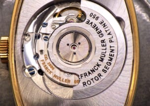 フランク ミュラー トノウカーベックスサンセット 搭載しているムーブメントはETA Cal.2892系がベースのCal.2800です。