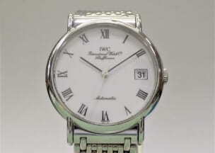 IWC ポートフィノ 今回ご紹介する修理事例はIWC ポートフィノ ref.IW351340です。